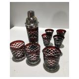 Glass drink mixer with glasses