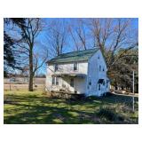 Farm house, Buildings, and 6 Acres