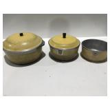 Vintage club aluminum pans