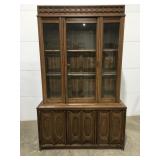 Wood hutch 77ï¿½ x 48ï¿½