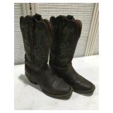 Justin ladies, cowboy boots, size unknown