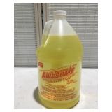 LAï¿½ S totally awesome all purpose cleaner