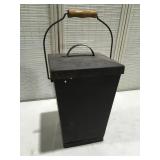 Ash bucket