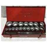 T&E Tools 1ï¿½ Drive socket setMissing, ratchet