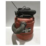 Genie wet, dry shop vac