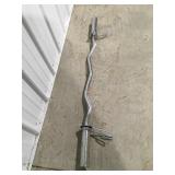 Olympic style curling bar with spring collars