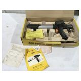 AEG Rechargeable, caulking gun, EZ 580 no charger