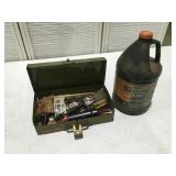 Chainsaw, accessoriesBar and chain half full