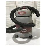 Small shop vac 2 gallon