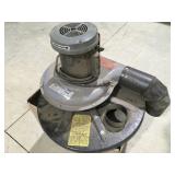 Cincinnati Dust Master vacuum sawdust,