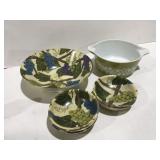 Pyrex casserole bowl & Artmor salad bowls