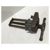 Colombian under the bench vise 7 inch jaws