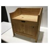 Pine Seat & chest 22ï¿½ w x 23ï¿½ t 16 1/2 deep