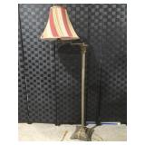 Offset floor lamp