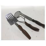 Cutco kitchen utensils