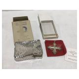 Whiting & Davis company cigarette carrier in