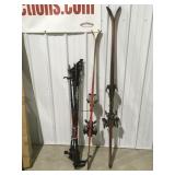 Rossignol & Salomon skis with poles