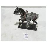 Trail of the painted ponies tail broken off