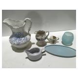 Pitchers, gravy, bowl, decor