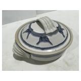 Stoneware casserole dish