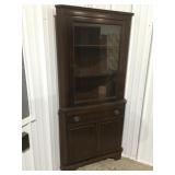 Wood corner cabinet 69ï¿½ x 33ï¿½