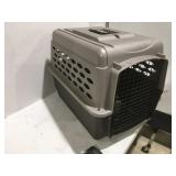 Pet carrier