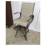 Outdoor swivel chair