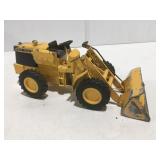 Ertl, John Deere front end loader