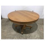 Vintage oak table 48ï¿½