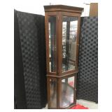 Corner curio cabinet lighted 72 1/2ï¿½ tall 21ï¿½