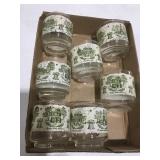 7 Drinking tumblers.