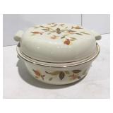 Hallï¿½s superior autumn leaf jewel Casserole with