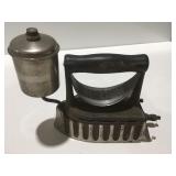 Vintage the monitor gas iron