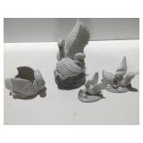 Ceramic swans, music box