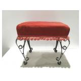 Cushioned stool metal legs