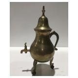 Vintage metal tea pot, coffee urn 12 1/2ï¿½ tall