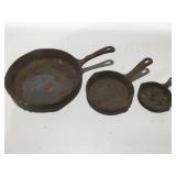 3 Wagner cast iron skillets