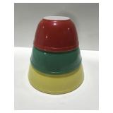 3 pyrex nesting, mixing bowls
