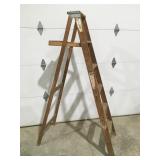 6ï¿½ wood step ladder
