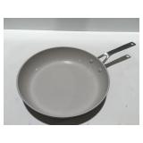 KitchenAid 12 1/4ï¿½ skillet