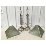 2 table lamps