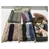 Vintage, sewing items