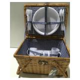 Picnic basket with plasticware