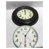 2 wall clocks
