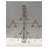 Wall hanging display rack