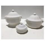 Pfaltzgraff White bowls with lids