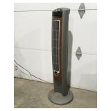 Lasko rotating fan works