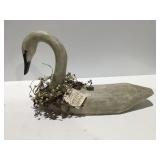 Swan decor