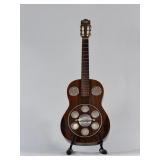 Del Vecchio Guitar-needs work