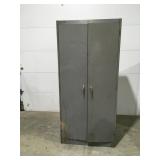 Metal cabinet 78ï¿½ x 36ï¿½ x 18 inches